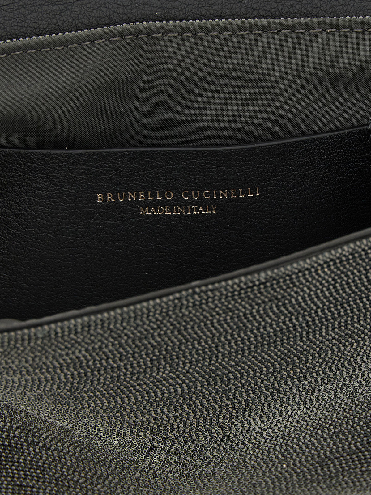 Schwarze Leder-Clutch