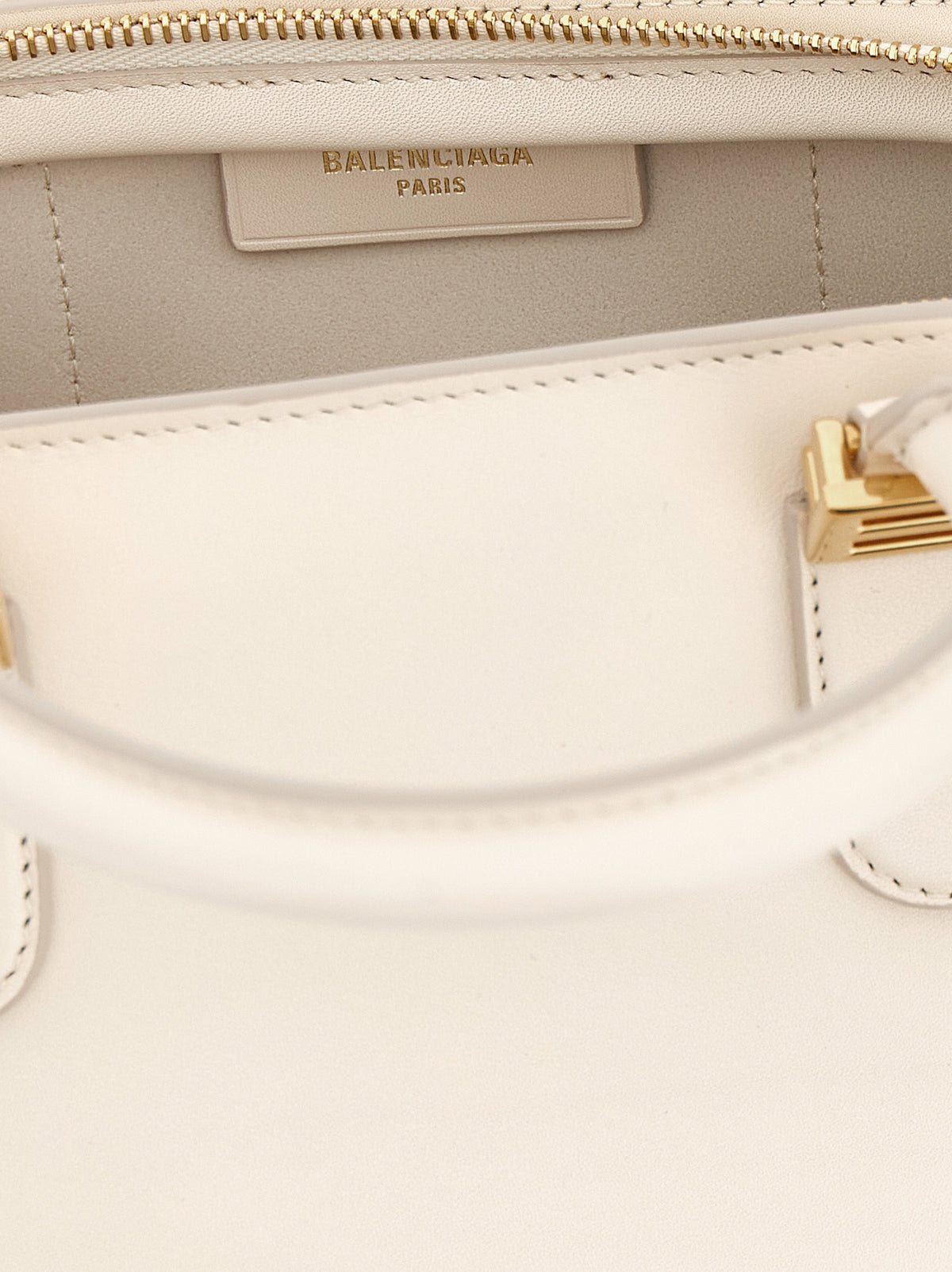 Weiße Kalbsleder-Handtasche