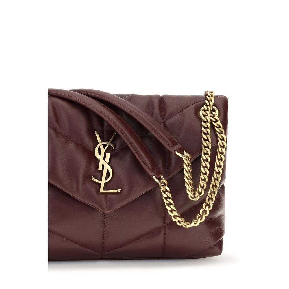 Shoulder bag in burgundy lambskin