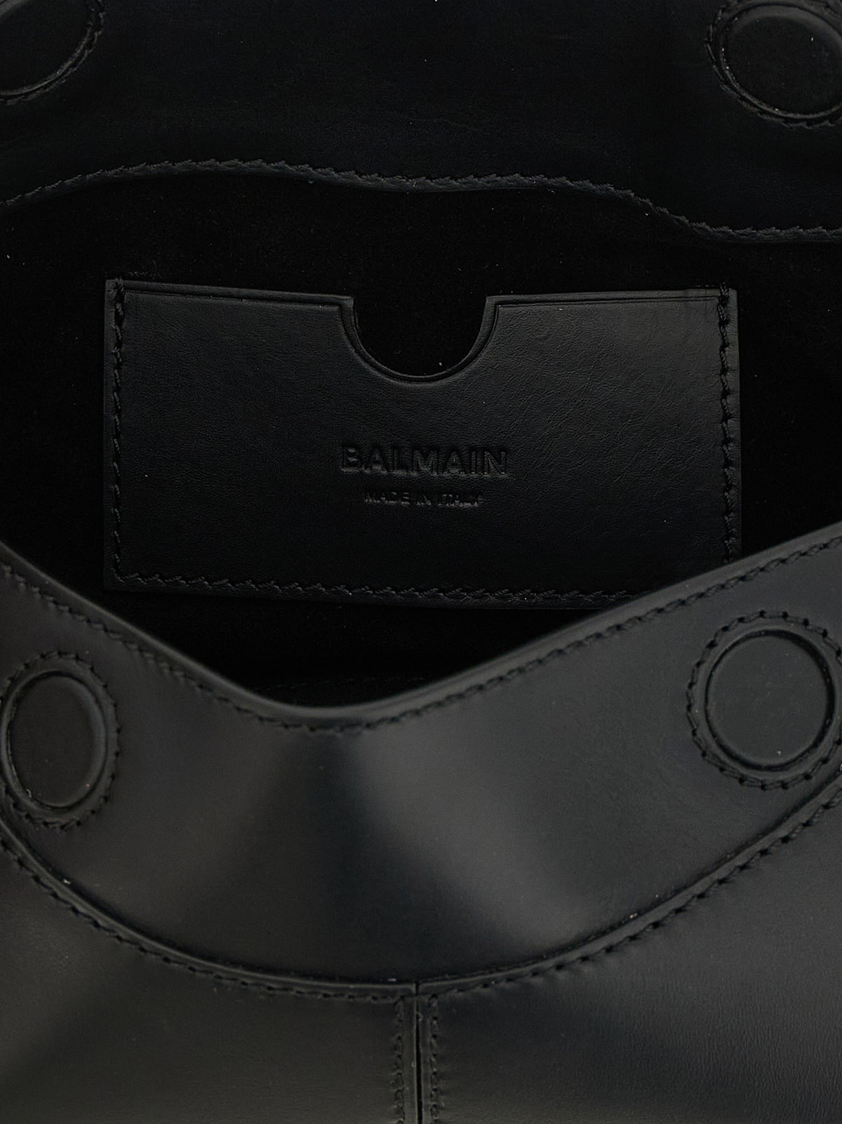Schwarze Kalbsleder-Schultertasche
