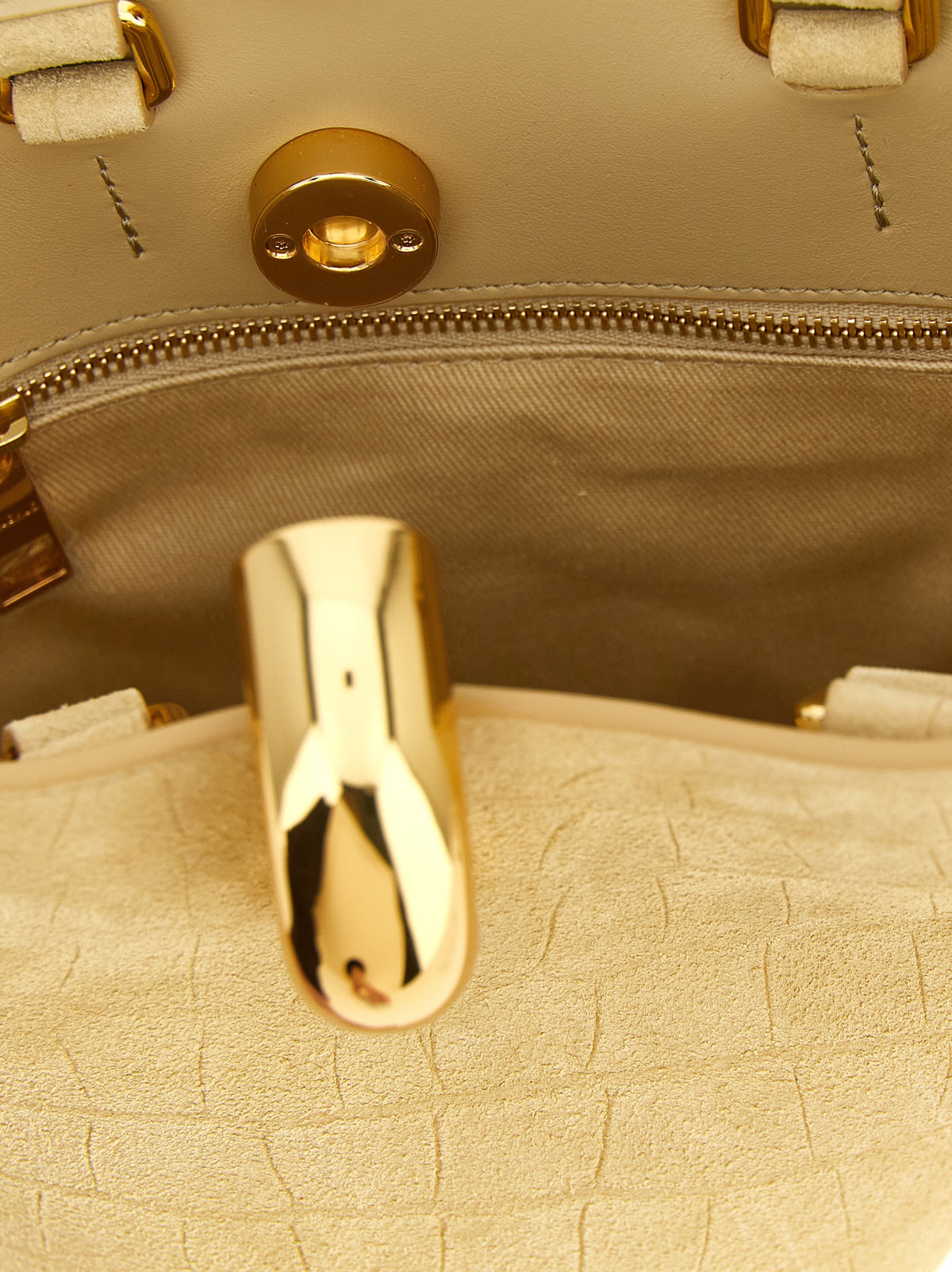 Beige Kalbsleder Handtasche
