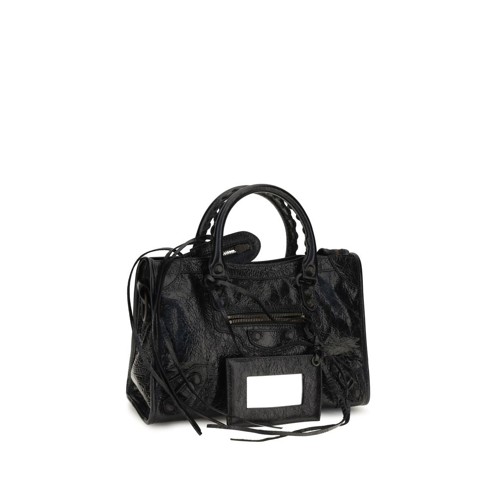 Black lambskin handbag (Ovis Aries)