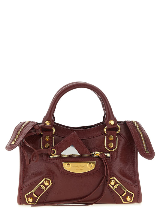 Handtasche aus bordeauxrotem Ziegenleder